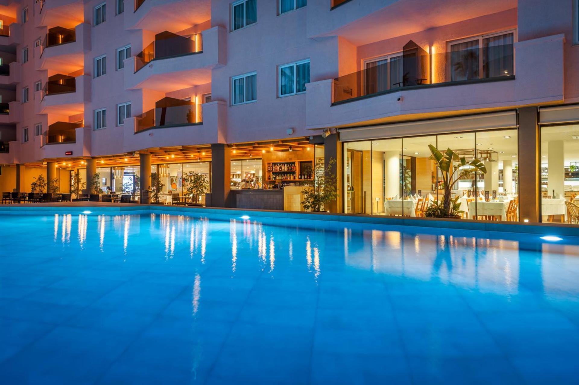Aqua Hotel The Breeze (Adults Only +18) All Inclusive Santa Susanna Exterior foto