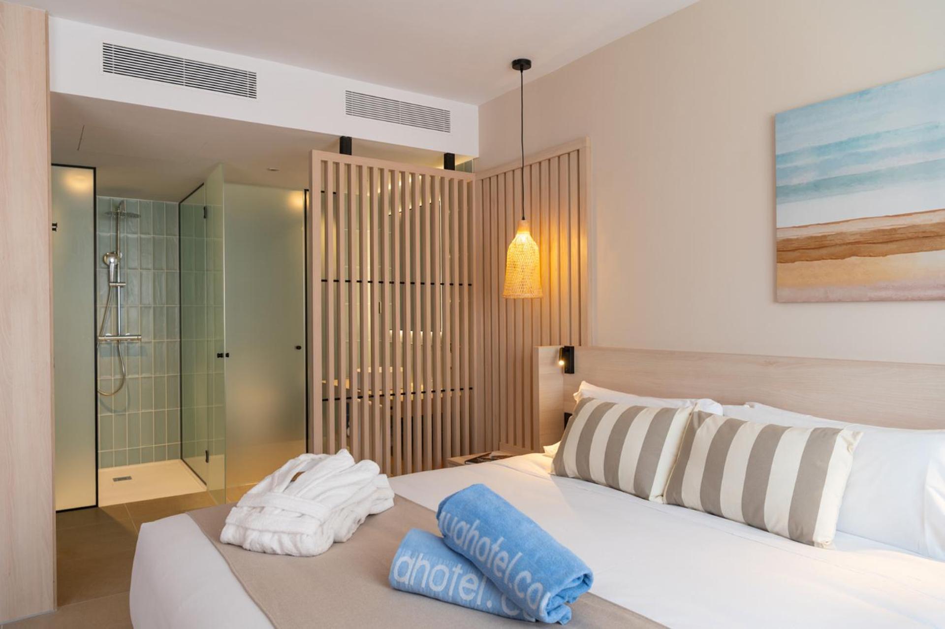 Aqua Hotel The Breeze (Adults Only +18) All Inclusive Santa Susanna Exterior foto