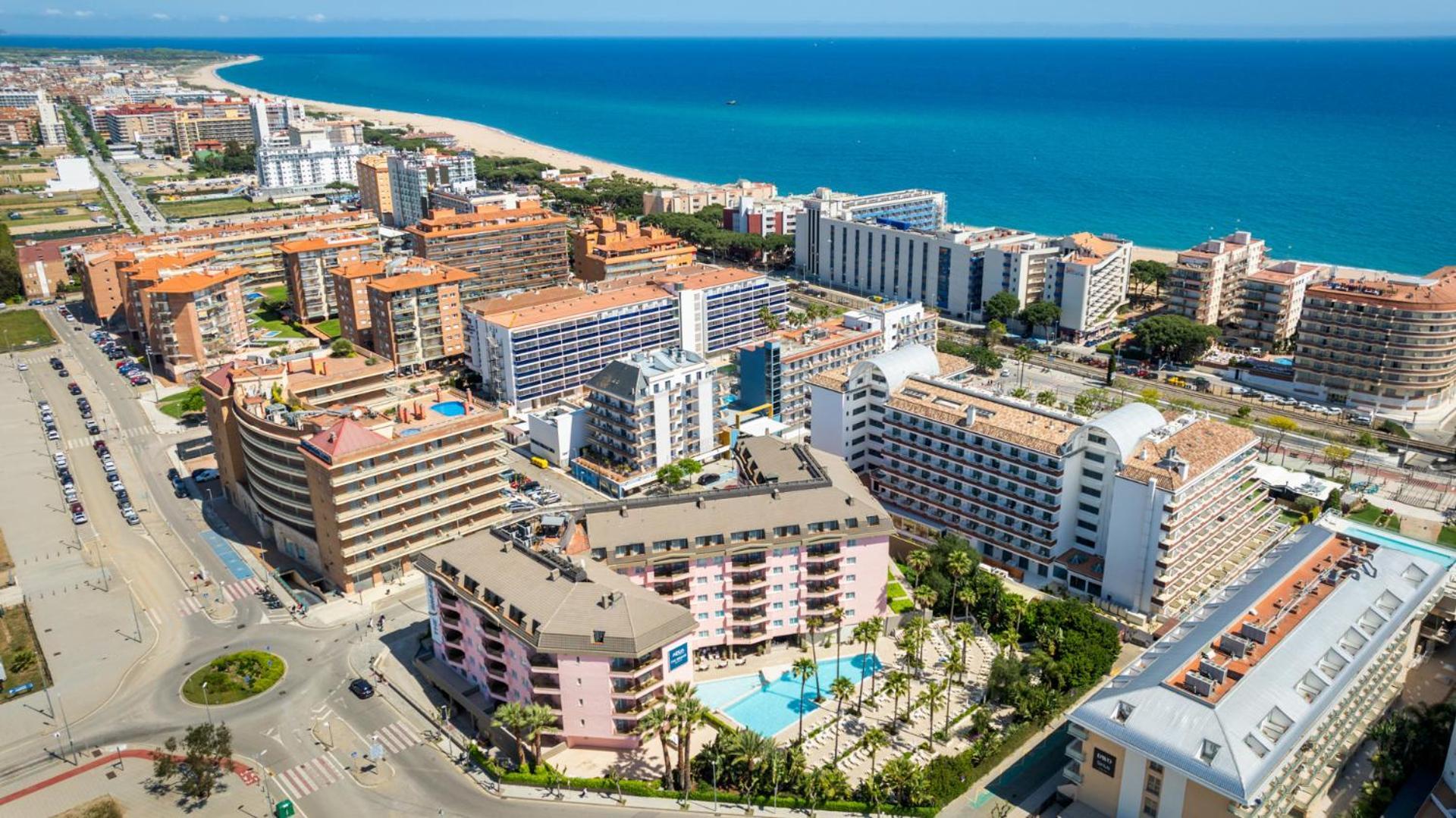 Aqua Hotel The Breeze (Adults Only +18) All Inclusive Santa Susanna Exterior foto